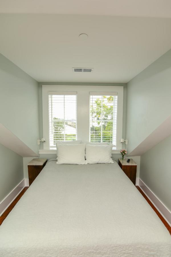 607 Bay Luxurious Guest Rooms Beaufort Extérieur photo