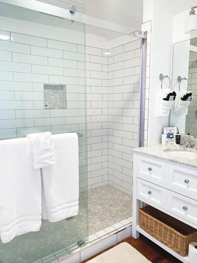 607 Bay Luxurious Guest Rooms Beaufort Extérieur photo