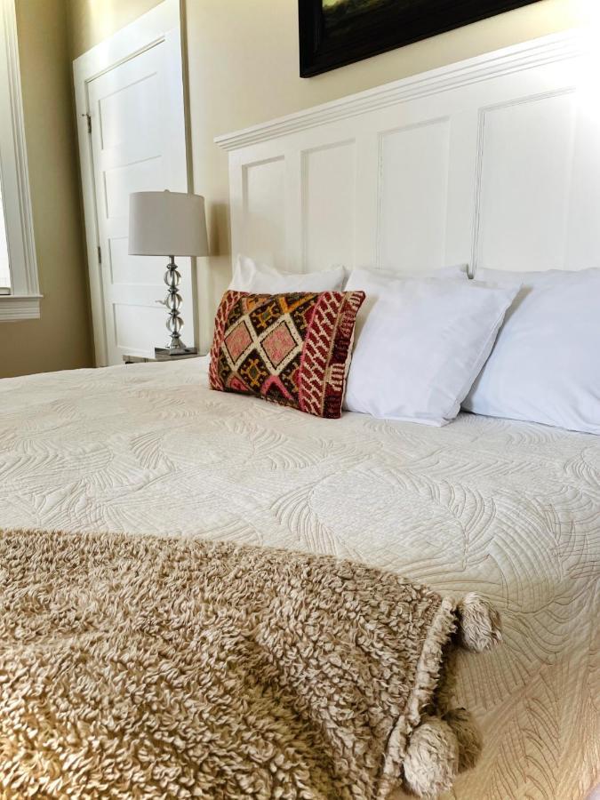 607 Bay Luxurious Guest Rooms Beaufort Extérieur photo