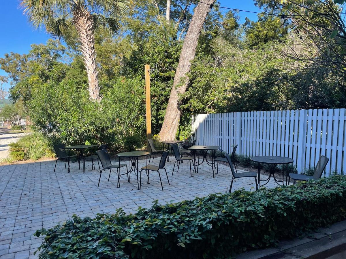 607 Bay Luxurious Guest Rooms Beaufort Extérieur photo